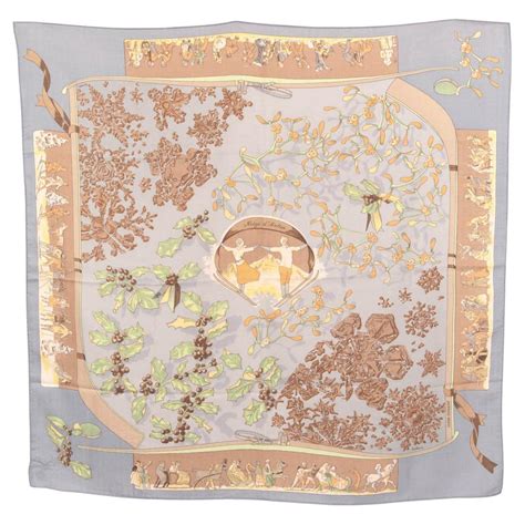 hermes neige d antan scarf|HERMES Silk Neige d' Antan Scarf 90 1425597.